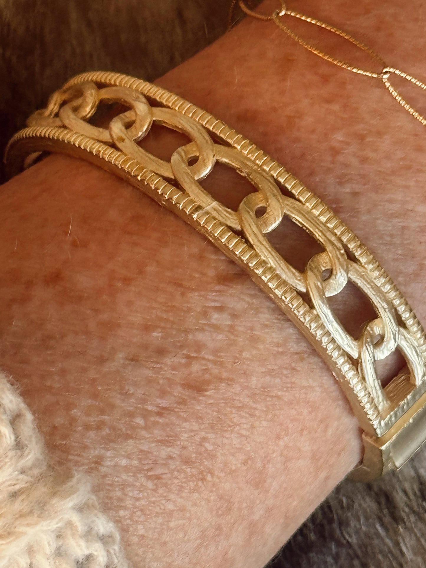 Grit Chain Link Bracelet