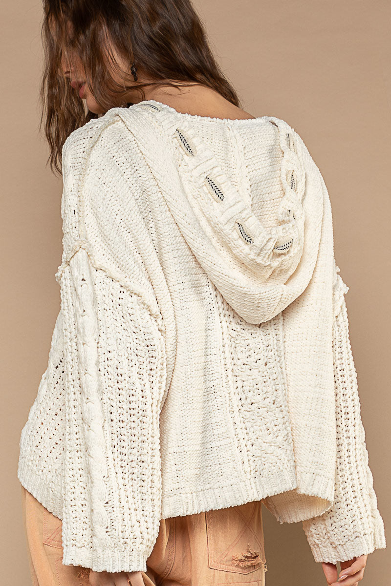 Cozy Vibes Pullover - Cream